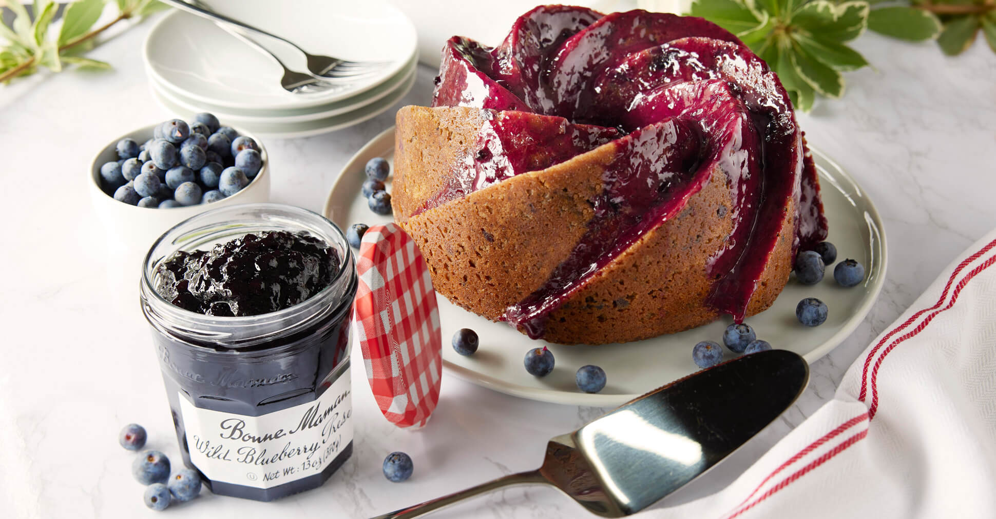 Glaze Cake Blueberry Medium 1pc Online at Best Price | Whole Cakes | Lulu  Oman